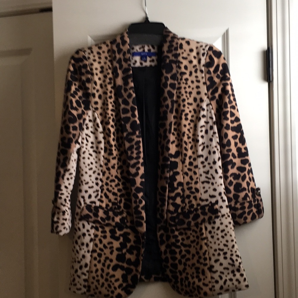 Apt 9 leopard print blazer